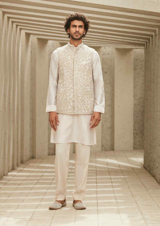 Offwhite jodhpuri jacket and kurta set