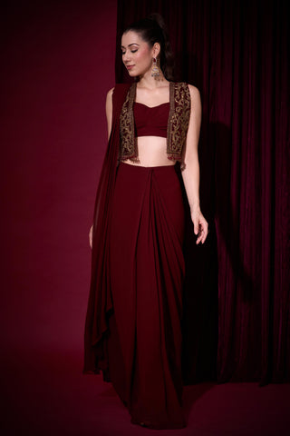 Saree Jacket Set for Indian Weddings – Rudrani Maroon by Aayushi Maniar