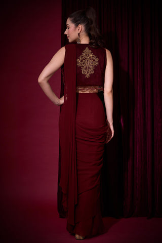 Saree Jacket Set for Indian Weddings – Rudrani Maroon by Aayushi Maniar