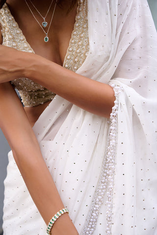 AC04 by Chamee & Palak Anam Cara at Mrs. G