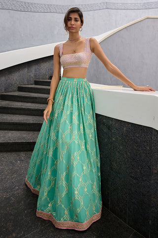 AC36 by Chamee & Palak Anam Cara at Mrs. G