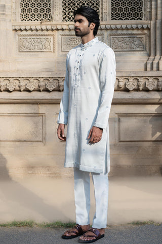 Blue nirjhar kurta set