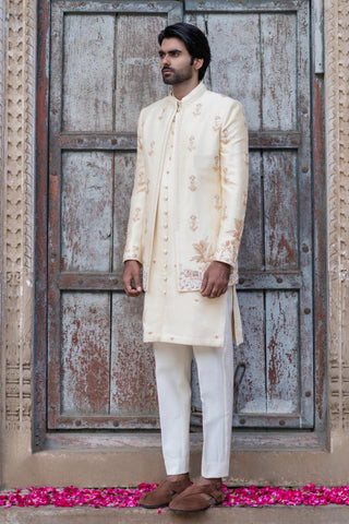 Gold samraat indo-jacket set