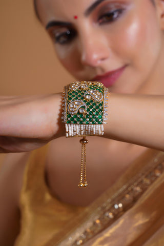 Bracelet for Indian Weddings – Green Noor-e-Keri by Amraani