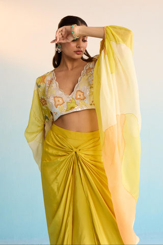 Yellow bahaar abeni cape with skirt