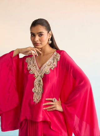 Pink bahaar iridessa kaftan set