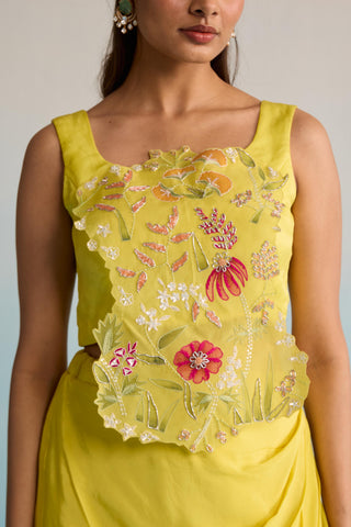 Yellow bahaar buttercup breeze cape with skirt