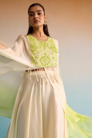 White bahaar isleen kaftan set
