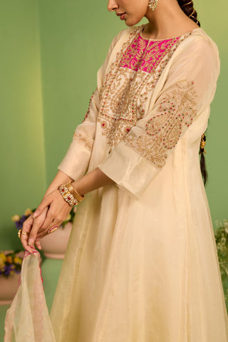 White bahaar bela kurta set