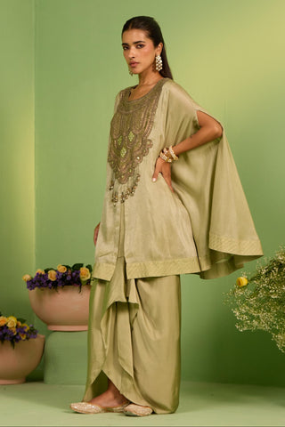 Green bahaar henha kaftan set