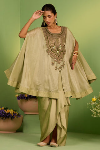 Green bahaar henha kaftan set