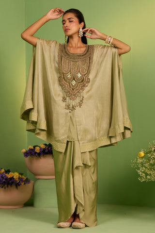Green bahaar henha kaftan set
