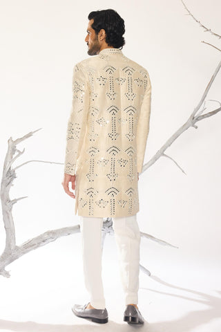 Beige stardust moonray gleam indo