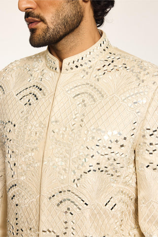 Beige stardust moonray gleam indo