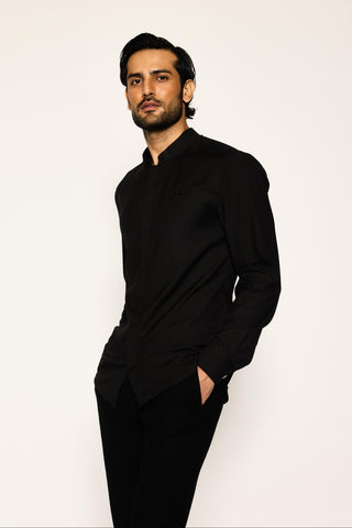 Black stardust nova thread shirt