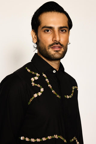 Black stardust orion line shirt