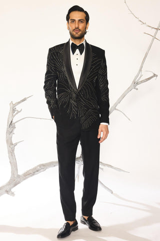 Black stardust bloom tuxedo