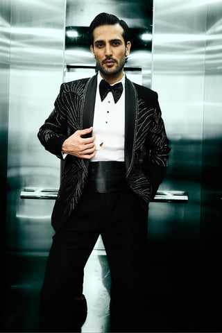 Black stardust bloom tuxedo