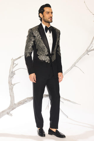 Black stardust stellar bloom tuxedo