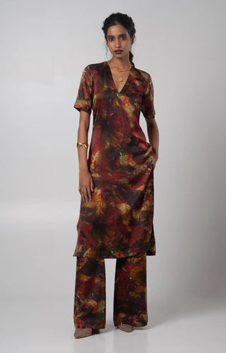 Multicolored V-neck kurta and a trouser set