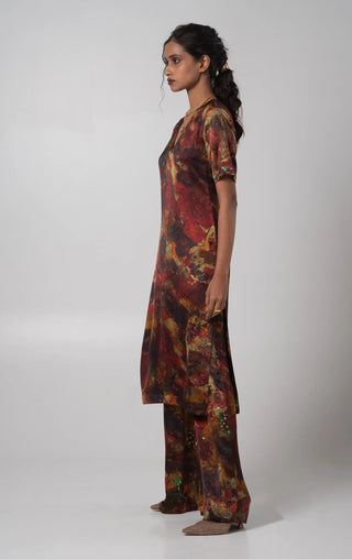 Multicolored V-neck kurta and a trouser set