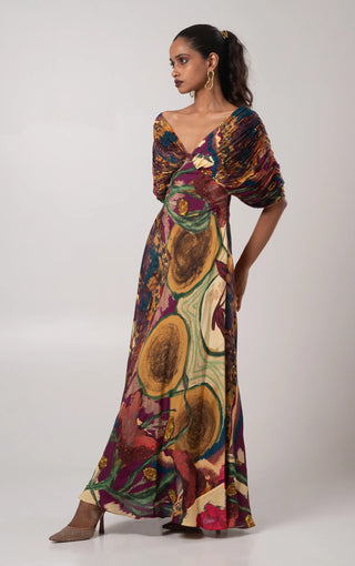 Multiclored fitted maxi with pleated bodice