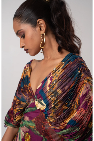 Multiclored fitted maxi with pleated bodice