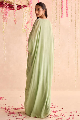 Green calla under bloom kaftan