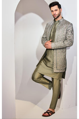 Green indo with kurta and pant