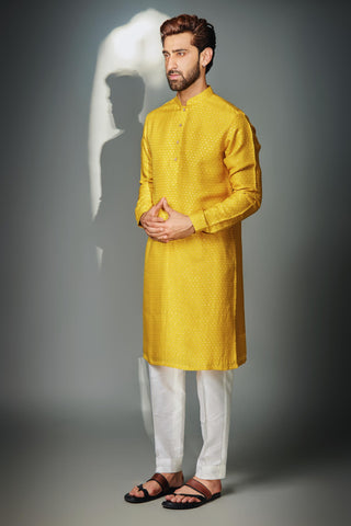 Yellow hexagon self kurta with pant