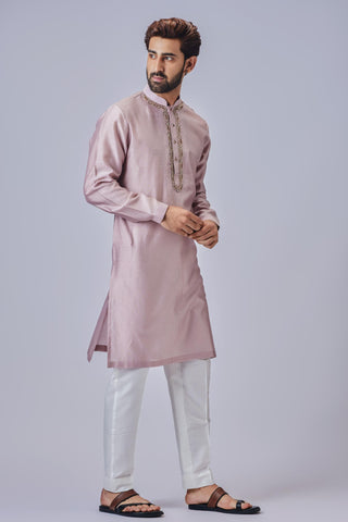 Purple neckline round kurta with pant