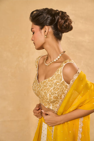 Lehenga Set Indian Wedding Yellow Bhumi Lehenga by Chamee & Palak