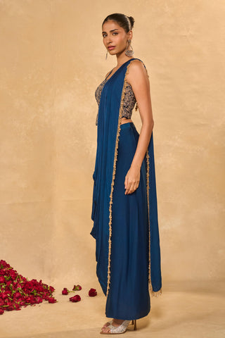 Slit Saree Indian Wedding – Blue Lekha Saree by Chamee & Palak
