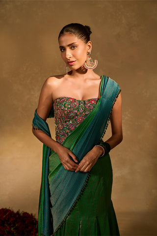 Saree Set Indian Wedding – Green Asma Saree by Chamee & Palak