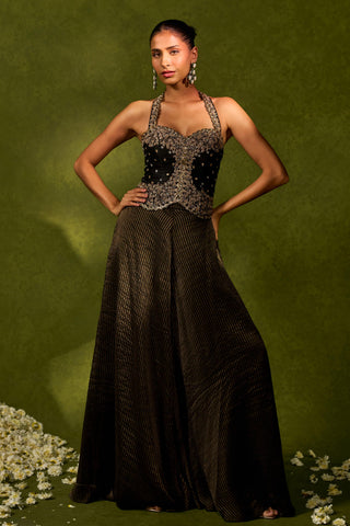 Kurta Set Indian Wedding – Black Naina Set by Chamee & Palak