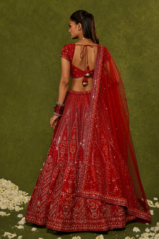 Lehenga Set Indian Wedding Red Indira Lehenga Set by Chamee & Palak