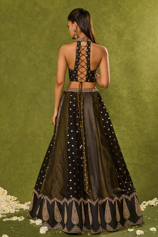 Lehenga Set Indian Wedding Black Nandana Lehenga by Chamee & Palak