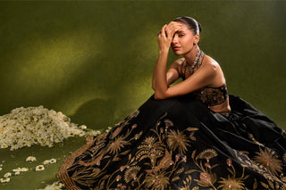 Black leher huda lehenga set