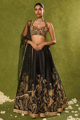 Lehenga Set Indian Wedding Black Huda Lehenga by Chamee & Palak