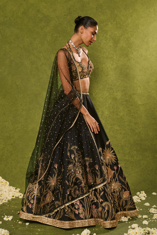 Lehenga Set Indian Wedding Black Huda Lehenga by Chamee & Palak