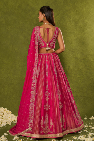 Lehenga Set Indian Wedding Pink Ambi Brocade Lehenga by Chamee & Palak