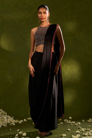 Saree Indian Wedding – Black Aanya Saree Set by Chamee & Palak