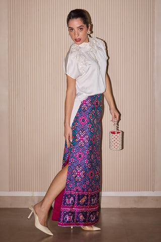 Co ord set for Contemporary Wear – White 3D Floral Patola Style by Twenty Nine