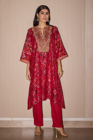 Kurta pant set for Contemporary Wear – Red Long Kurta Elegance by Twenty Nine