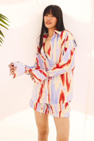 Multicolor hazy hue art zip shirt