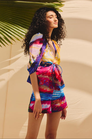 Multicolor chromatic art zip drift short