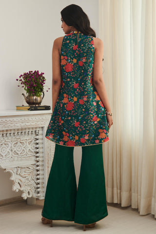 Kurta Set for Indian Wedding – Irth Dinchariya by Shasha Gaba