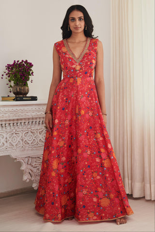 Festive dress for women for Contemporary Wear – Rithi dinchariya dress by Shasha Gaba