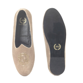 Beige royal crest velvet juttis