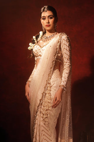 Kali saree for Indian Wedding – Chevron Ivory Threads by Archana Kochhar